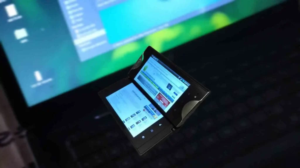 Kyocera Echo - easymux